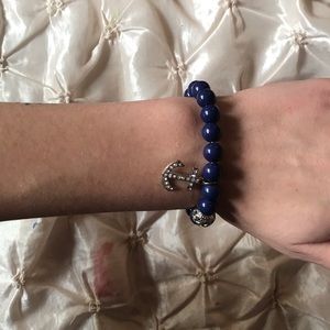 Navy blue bead bracelet